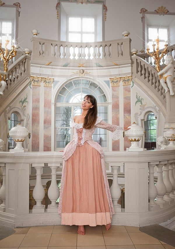 Лена, 24 года, 0 размер груди